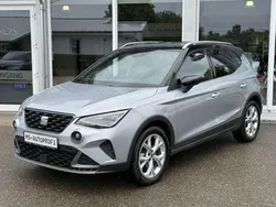 Florettsilber Gebraucht 2024 Seat Arona FR SUV | 17.889 € (Fairer Preis)