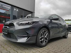 Penta grau Gebraucht 2024 Kia Ceed Sportswagon Kombi | 25.579 € (Guter Preis)