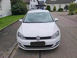 Weiß Gebraucht 2014 VW Golf VII Limousine | 6.600 € (Guter Preis)