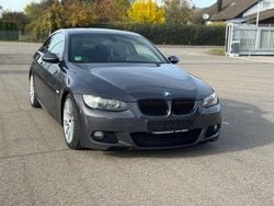 Grau Gebraucht 2008 BMW 325 M Sport Coupé | 9.990 € (Guter Preis)