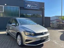 Silber Gebraucht 2020 VW Golf Sportsvan Trendline Van / Kleinbus | 12.499 € (Guter Preis)
