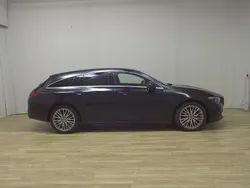 Other Gebraucht 2023 Mercedes CLA200 Shooting Brake Progressive Kombi | 21.680 € (Guter Preis)