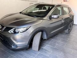 Grau Gebraucht 2017 Nissan Qashqai Acenta SUV | 7.500 €