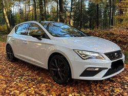 Grau Gebraucht 2020 Seat Leon FR Limousine | 15.500 € (Fairer Preis)