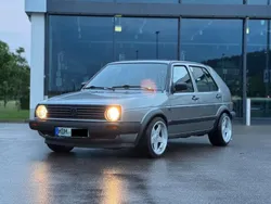 Silber Gebraucht 1990 VW Golf II Limousine | 4.150 €