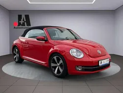 Rot Gebraucht 2013 VW Beetle Cabrio | 13.900 € (Etwas zu teuer)
