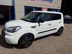 Weiß Gebraucht 2011 Kia Soul SUV | 5.799 € (Etwas zu teuer)