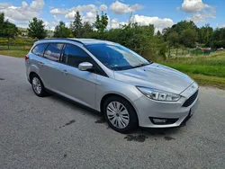 Silber Gebraucht 2018 Ford Focus Business Edition Kombi | 6.590 € (Fairer Preis)