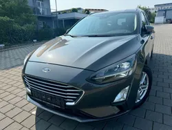 Grau Gebraucht 2019 Ford Focus Cool & Connect Kombi | 9.980 € (Superpreis)