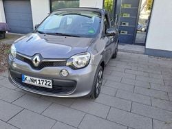 Grau Gebraucht 2018 Renault Twingo LIMITED Kleinwagen | 8.890 € (Fairer Preis)