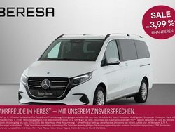 Bergkristallweiß Gebraucht 2024 Mercedes V250 Style Van / Kleinbus | 67.180 € (Guter Preis)