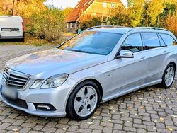 Silber Gebraucht 2010 Mercedes E350 Avantgarde Kombi | 9.500 € (Superpreis)