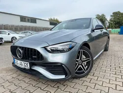 Grau Gebraucht 2022 Mercedes C300e AMG line Limousine | 47.950 €