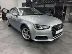 Silber Gebraucht 2018 Audi A4 Basis Limousine | 16.999 € (Superpreis)