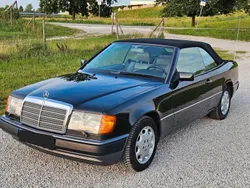 Schwarz Gebraucht 1992 Mercedes E300 Cabrio | 22.500 €