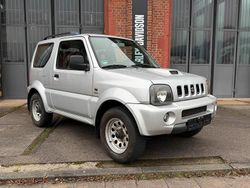 Silber Gebraucht 2005 Suzuki Jimny SUV | 5.590 € (Fairer Preis)
