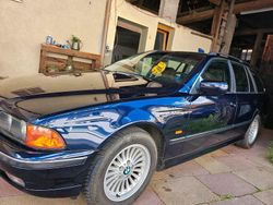 Blau Gebraucht 2000 BMW 523 Kombi | 1.400 € (Fairer Preis)