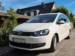 Weiß Gebraucht 2011 VW Sharan Van / Kleinbus | 8.500 € (Fairer Preis)