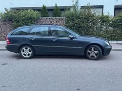 Schwarz Gebraucht 2003 Mercedes C180 Avantgarde Kombi | 2.199 € (Guter Preis)