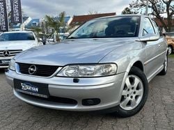 Silber Gebraucht 2001 Opel Vectra Limousine | 3.900 € (Teuer)