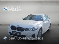 Weiß Gebraucht 2024 BMW 320 Sport Line Kombi | 40.970 € (Etwas zu teuer)