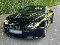 Schwarz Gebraucht 2010 Aston Martin V12 Vantage Coupé | 99.995 €