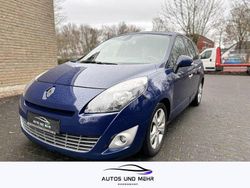 Blau Gebraucht 2011 Renault Scénic III Dynamique Limousine | 2.499 € (Guter Preis)