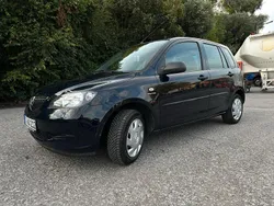 Blau Gebraucht 2005 Mazda 2 Kleinwagen | 3.800 €