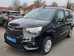 Diamant schwarz/karbon schwarz Gebraucht 2023 Opel Combo Elegance Van / Kleinbus | 18.890 € (Guter Preis)