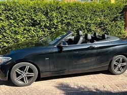 Schwarz Gebraucht 2016 BMW 218 Sport Line Cabrio | 15.199 € (Guter Preis)