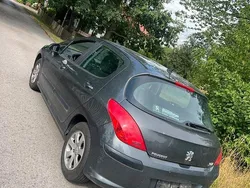 Silber Gebraucht 2010 Peugeot 308 Limousine | 1.200 € (Guter Preis)
