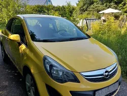 Gelb Gebraucht 2014 Opel Corsa Energy Limousine | 4.600 € (Guter Preis)