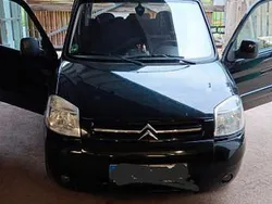 Schwarz Gebraucht 2008 Citroën Berlingo Van / Kleinbus | 1.370 € (Guter Preis)