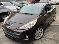 Violet Gebraucht 2014 Peugeot 207 CC Allure Cabrio | 4.444 € (Fairer Preis)