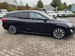 Schwarz Gebraucht 2020 Ford Focus Cool & Connect Kombi | 12.979 € (Guter Preis)