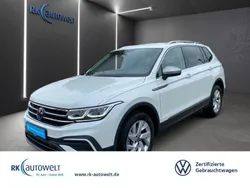Weiss Gebraucht 2023 VW Tiguan Allspace Life SUV | 38.790 € (Etwas zu teuer)