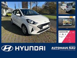 Atlas white / sol Neu 2025 Hyundai i10 Select Kleinwagen | 15.590 € (Guter Preis)