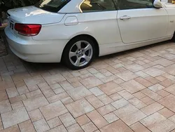 Weiß Gebraucht 2010 BMW 328 Cabriolet Cabrio | 12.500 €