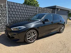 Black sapphire (metallic) Gebraucht 2020 BMW 118 M Sport Kleinwagen | 22.900 € (Guter Preis)