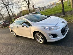 Weiß Gebraucht 2012 Peugeot 308 CC Active Cabrio | 5.800 € (Fairer Preis)