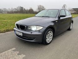 Grau Gebraucht 2008 BMW 120 Kleinwagen | 5.500 € (Fairer Preis)