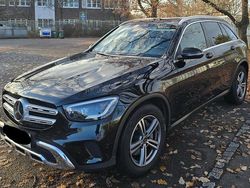 Schwarz Gebraucht 2020 Mercedes GLC200 SUV | 32.500 € (Fairer Preis)