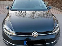 Schwarz Gebraucht 2019 VW Golf VII Limousine | 19.500 € (Etwas zu teuer)