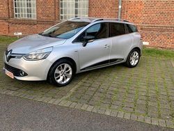 Silber Gebraucht 2016 Renault Clio GrandTour LIMITED Kombi | 7.900 € (Fairer Preis)