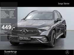 Grau Gebraucht 2024 Mercedes GLC200 AMG SUV | 56.820 € (Etwas zu teuer)