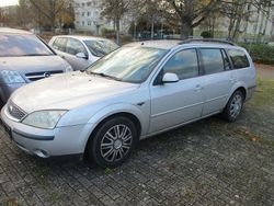Silber Gebraucht 2002 Ford Mondeo Kombi | 600 € (Fairer Preis)