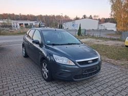 Blau Gebraucht 2008 Ford Focus Style Limousine | 1.490 € (Superpreis)