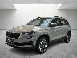 Grau Neu 2025 Skoda Karoq Tour SUV | 38.730 € (Teuer)