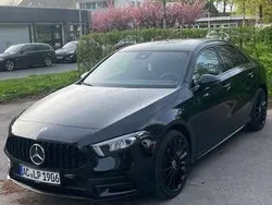 Schwarz Gebraucht 2021 Mercedes A250 AMG Limousine | 26.500 € (Fairer Preis)