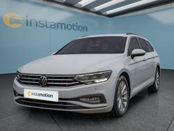 Weiß Gebraucht 2023 VW Passat Kombi | 25.799 € (Fairer Preis)
